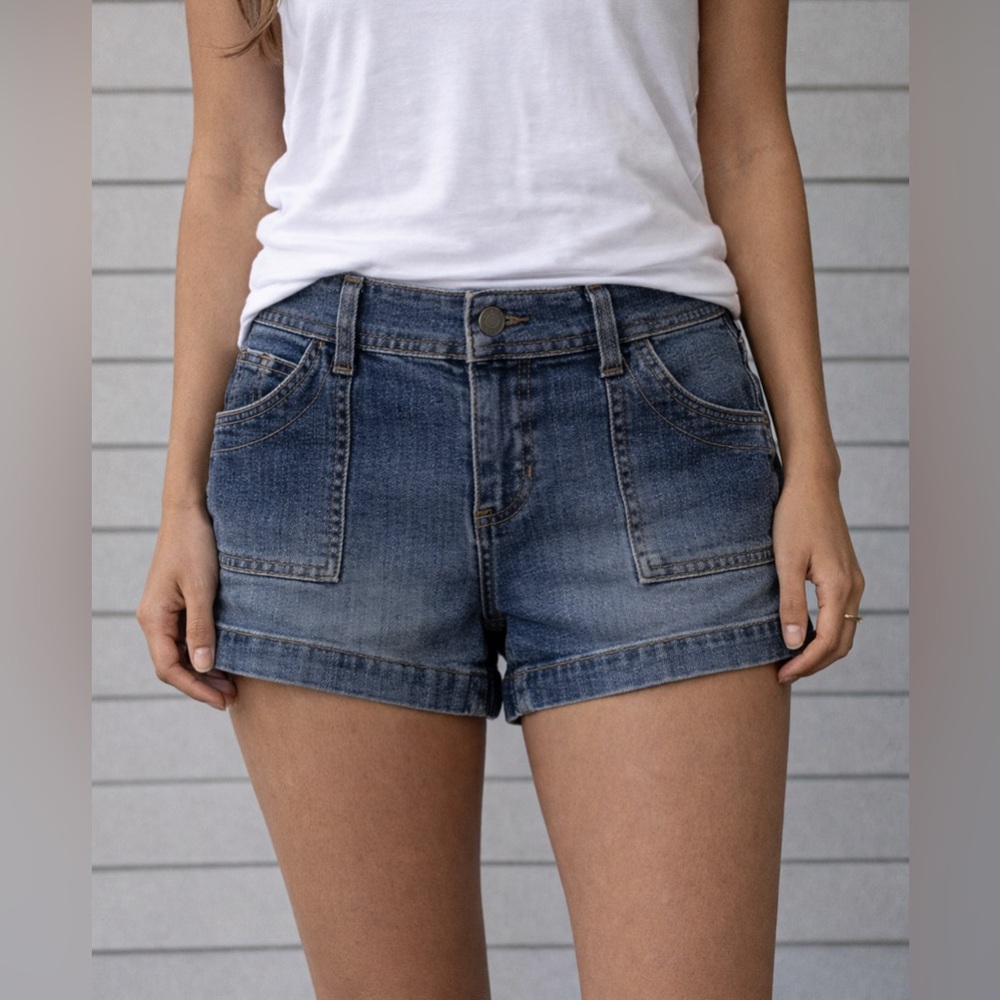 Aeropostale Vintage Y2K Denim Shorts Low Rise Size 9/10